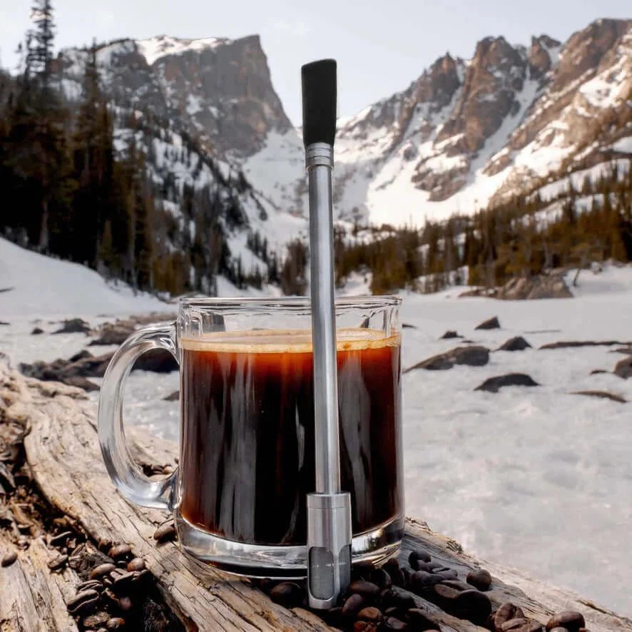 JoGo – A Portable and Zero Waste Brewing Straw for Coffee and Tea